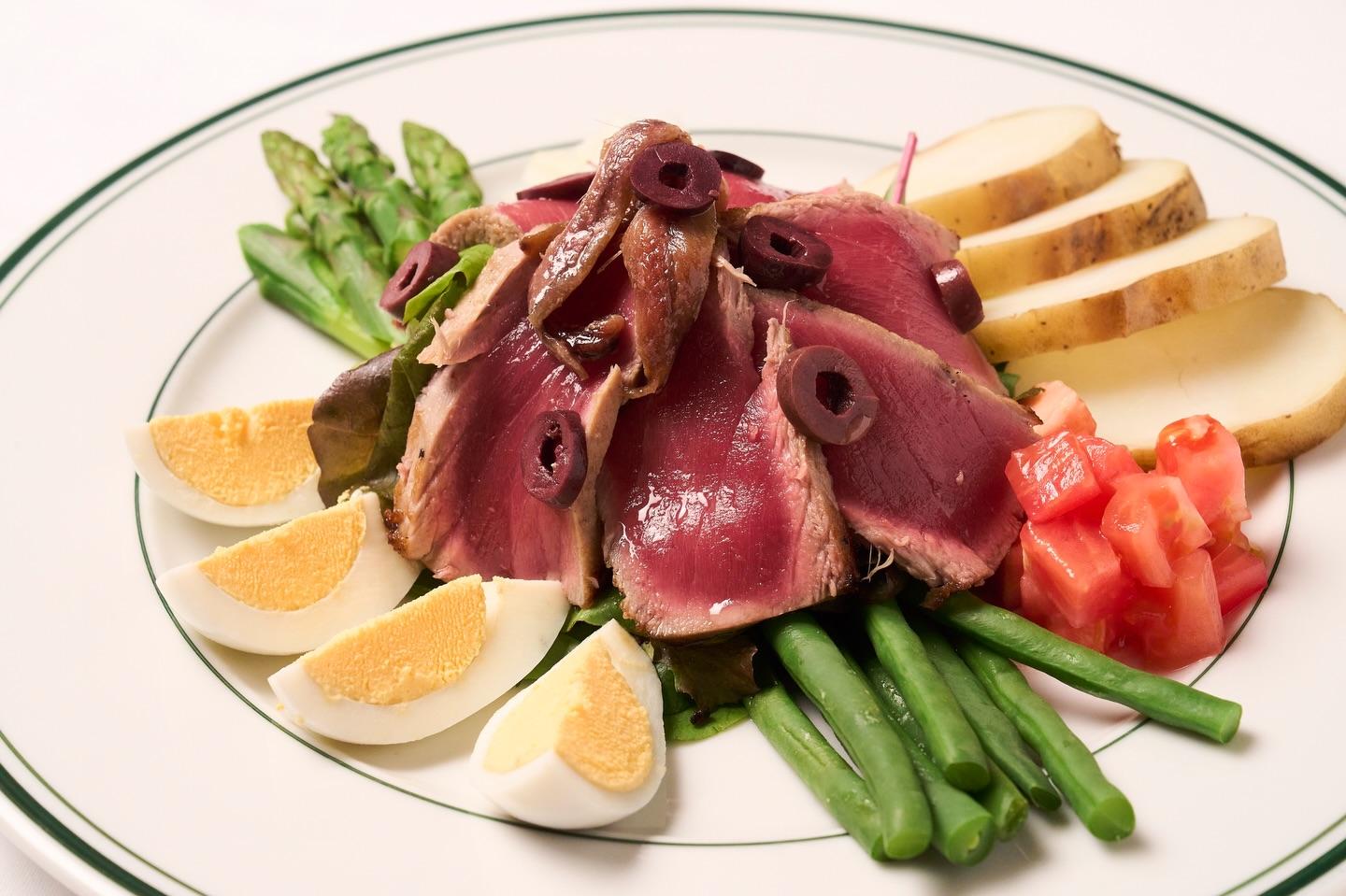 気軽にシェアして楽しむのはもちろん、ランチとしてお一人でもしっかり満足できる食べ応え。